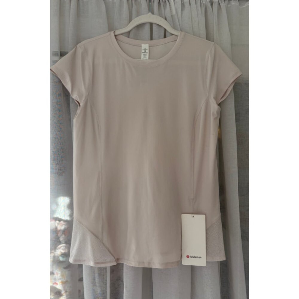 NWT Lululemon Just Pleat It Light Pearl Pink Short Sleeve Top – Size 10